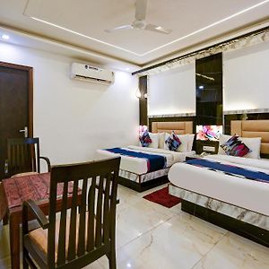Hotel Shri Vinayak In City Centre At New Delhi Railway Station-By Rcg Hotels